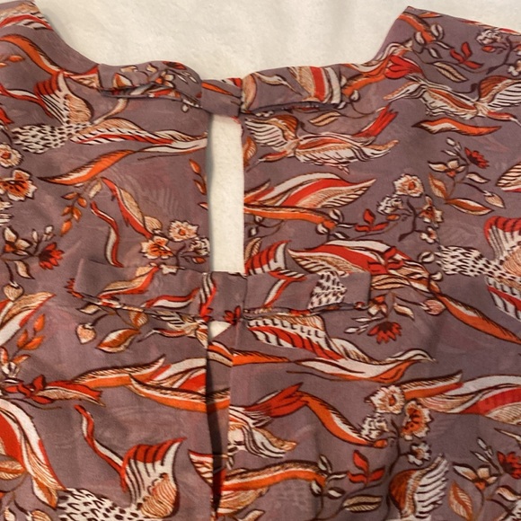 Cabi multi-color Blouse with bows on back - Picture 4 of 4